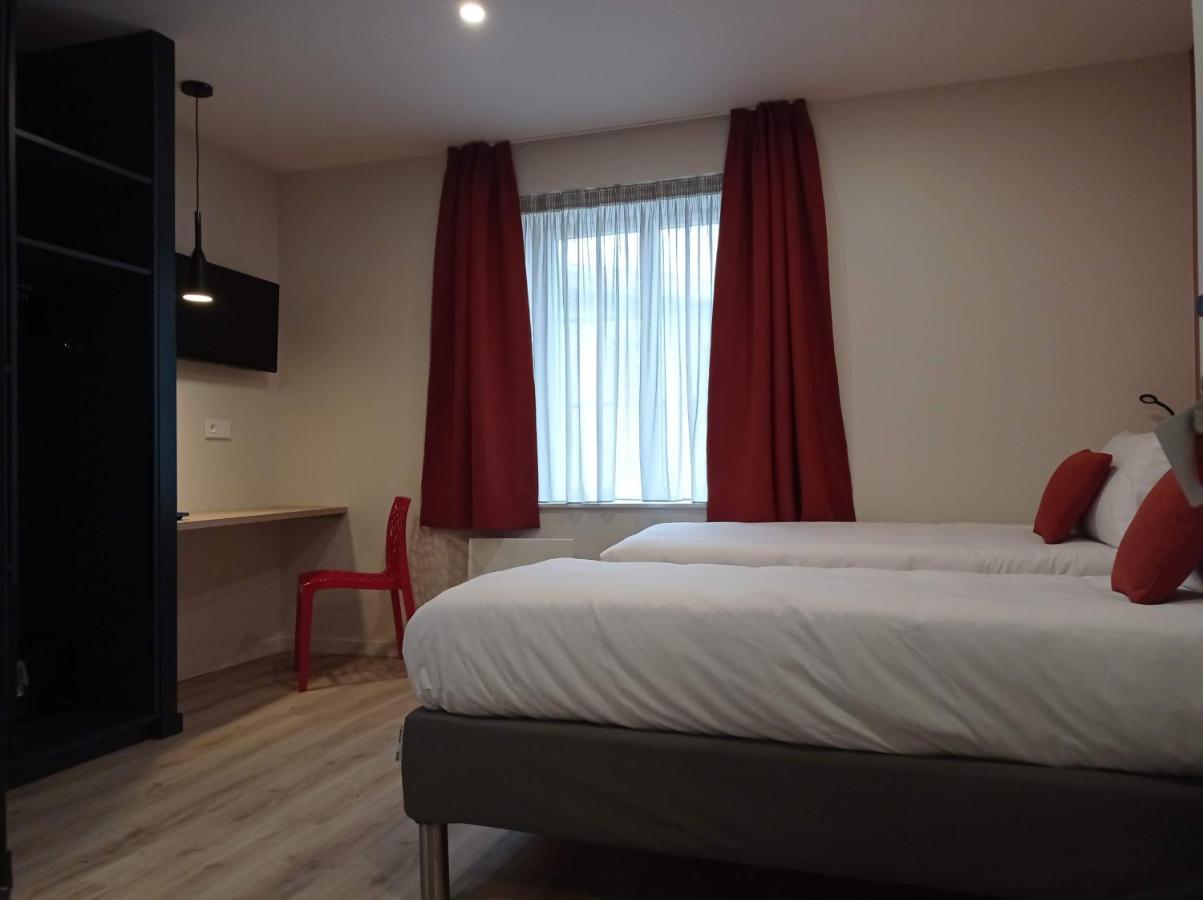 La Batisse Du Velay Hotel Saint-Didier-en-Velay ภายนอก รูปภาพ